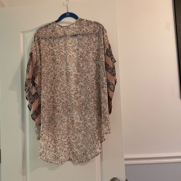 Gorgeous kimono by wallflower - Picture 4 of 8